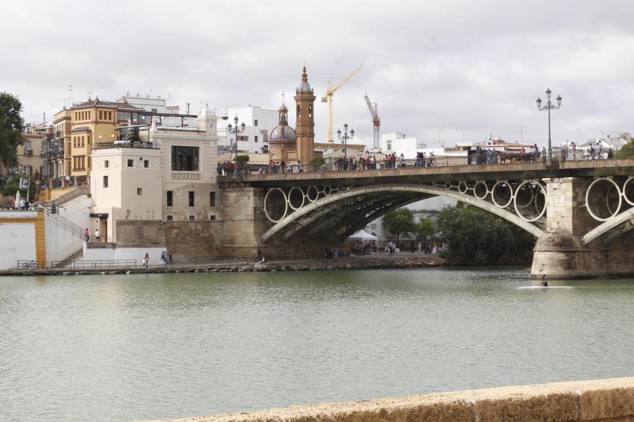 Sunterrace Loft-Triana'S Star, 10' From City Center! إشبيلية المظهر الخارجي الصورة
